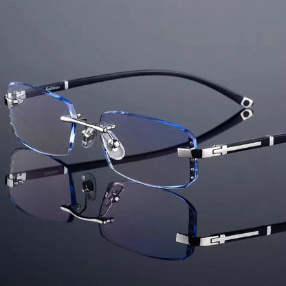 Neue Lesebrille mit Saphirglas und hohem Blaulichtschutz für den doppelten Gebrauch